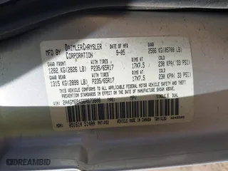 2006 Chrysler Pacifica Touring with VIN 2A4GM68456R673808, listed as a IAAI auction lot 41957900 with 155,694 mi miles. Bid and sale history available at carsss.com. Image 9.