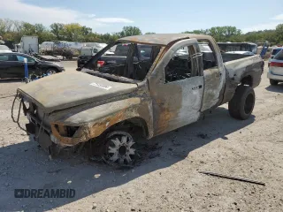 2005 Dodge 2500 SLT with VIN 3D7KS28C15G715892, listed as a Copart auction lot 71450884 with Not Provided miles and Non Repairable. Bid and sale history available at carsss.com. Image 1.