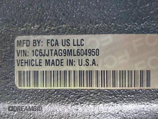 2021 Jeep Gladiator Sport S z VIN 1C6JJTAG9ML604950, wystawiony jako IAAI lot #39912720 z przebiegiem 34 640 mil mil oraz . Historia ofert i sprzedaży dostępna na DreamBid. Obrazek 9.