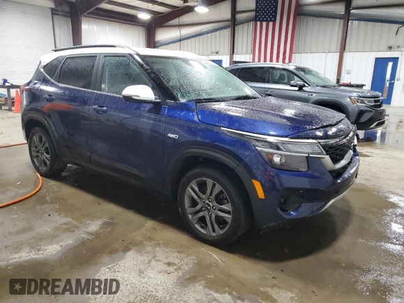 2021 Kia Seltos S z VIN KNDEUCAA9M7172365, wystawiony jako Copart lot #59109205 z przebiegiem 110 469 mil mil oraz Szkoda całkowita • Salvage title. Historia ofert i sprzedaży dostępna na DreamBid. Obrazek 4.