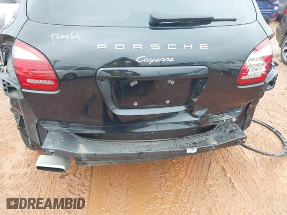 2014 Porsche Cayenne с VIN WP1AA2A28ELA93500, выставлен на аукционе IAAI как лот 42269929 с пробегом 143 528 миль миль и . История ставок и продаж доступна на DreamBid. Изображение 18.