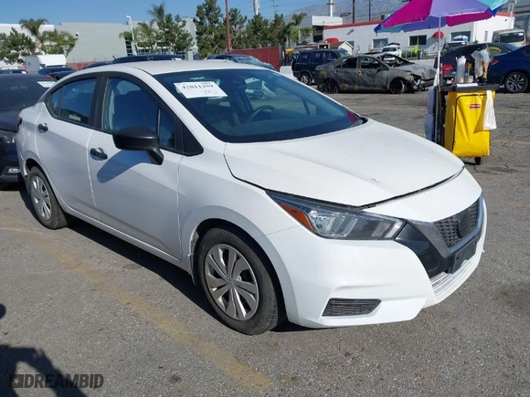 2020 Nissan Versa S with VIN 3N1CN8DV2LL803602, listed as a IAAI auction lot 42011259 with 95,508 mi miles. Bid and sale history available at carsss.com. Image 1.