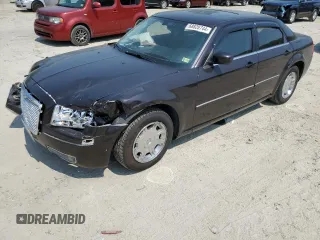 2006 Chrysler 300 Touring with VIN 2C3KA53G66H115237, listed as a Copart auction lot 68828744 with 145,860 mi miles and Clean Title. Bid and sale history available at carsss.com. Image 1.