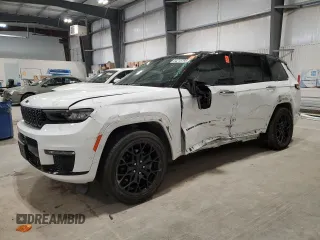 2024 Jeep Grand Cherokee Summit with VIN 1C4RJKEG2R8599634, listed as a Copart auction lot 54215795 with 24,582 mi miles and Salvage title. Bid and sale history available at DreamBid. Image 1.
