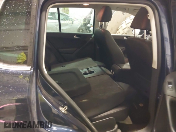 2016 Volkswagen Tiguan S with VIN WVGBV7AX6GW029794, listed as a IAAI auction lot 41698112 with 73,084 mi miles and . Bid and sale history available at DreamBid. Image 8.