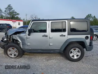 2014 Jeep Wrangler Unlimited Sport with VIN 1C4BJWDG8EL314792, listed as a IAAI auction lot 41489203 with 94,382 mi miles. Bid and sale history available at carsss.com. Image 15.