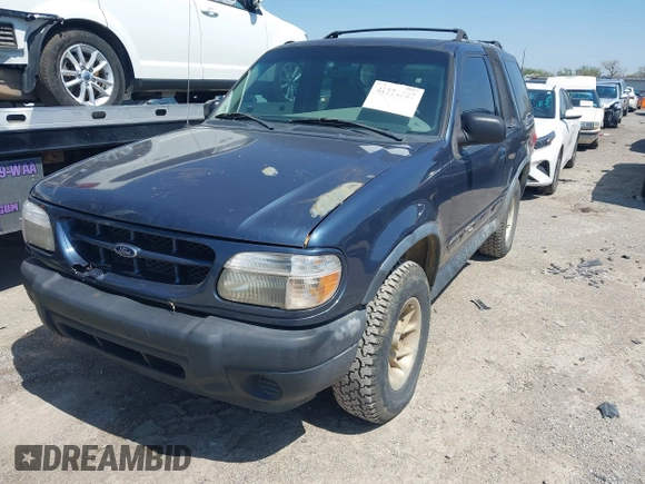 2000 Ford Explorer z VIN 1FMYU60X9YUA99926, wystawiony jako IAAI lot #41974907 z przebiegiem 173 505 mil mil oraz . Historia ofert i sprzedaży dostępna na DreamBid. Obrazek 2.