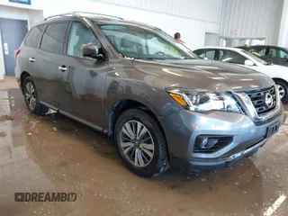 2017 Nissan Pathfinder SL with VIN 5N1DR2MN7HC625655, listed as a IAAI auction lot 41586747 with 85,507 mi miles and . Bid and sale history available at DreamBid. Image 1.
