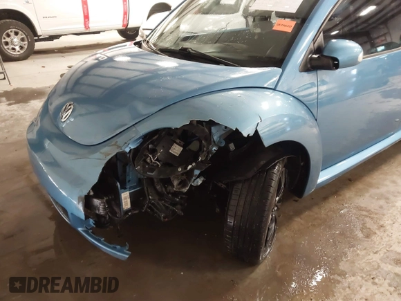 2010 Volkswagen Beetle with VIN 3VWPW3AG4AM003893, listed as a IAAI auction lot 41255087 with 192,128 mi miles and . Bid and sale history available at DreamBid. Image 6.