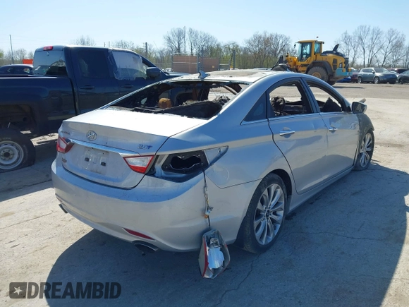 2012 Hyundai Sonata Limited with VIN 5NPEC4AB6CH421913, listed as a IAAI auction lot 40550972 with Not Provided miles and . Bid and sale history available at DreamBid. Image 4.
