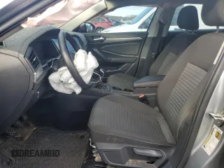 2022 Volkswagen Jetta z VIN 3VWNM7BU1NM022691, wystawiony jako Copart lot #81327324 z przebiegiem Nie podano mil oraz Szkoda całkowita • Salvage title. Historia ofert i sprzedaży dostępna na DreamBid. Obrazek 7.