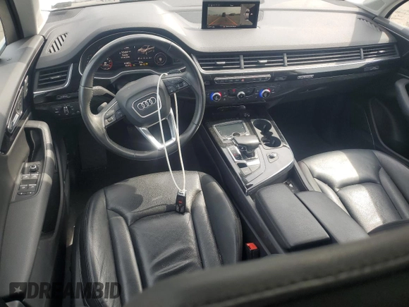 2019 Audi Q7 Premium Plus with VIN WA1LAAF75KD038821, listed as a Copart auction lot 59813665 with 61,889 mi miles and Salvage title. Bid and sale history available at DreamBid. Image 8.