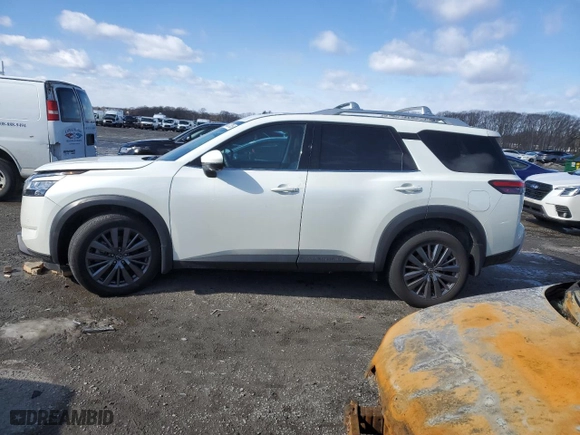 2024 Nissan Pathfinder SL with VIN 5N1DR3CD1RC204708, listed as a Copart auction lot 45427355 with 15,066 mi miles and Salvage Title. Bid and sale history available at carsss.com. Image 2.