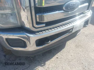 2014 Ford Super Duty F-250 SRW XL with VIN 1FT7W2B69EEB43193, listed as a IAAI auction lot 41463083 with 330,282 mi miles. Bid and sale history available at carsss.com. Image 6.