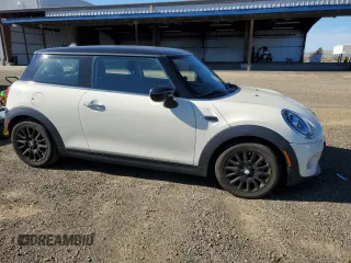 2021 MINI Hardtop Cooper with VIN WMWXR3C07M2N96541, listed as a Copart auction lot 78748714 with 28,706 mi miles and Salvage title. Bid and sale history available at DreamBid. Image 4.