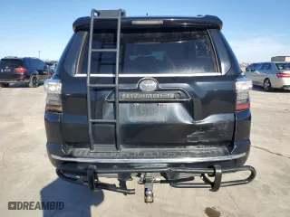 2017 Toyota 4Runner SR5 with VIN JTEZU5JR2H5163331, listed as a Copart auction lot 43586875 with 152,494 mi miles and Clean Title. Bid and sale history available at carsss.com. Image 6.