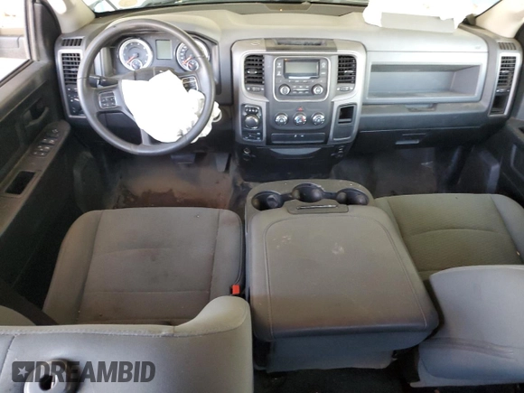 2019 Ram 1500 Tradesman z VIN 1C6RR7FG2KS667998, wystawiony jako Copart lot #52797085 z przebiegiem 69 821 mil mil oraz Szkoda całkowita • Salvage title. Historia ofert i sprzedaży dostępna na DreamBid. Obrazek 8.