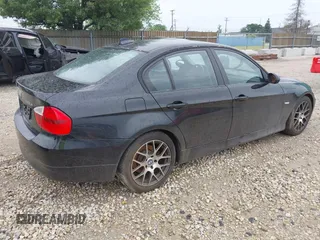 2008 BMW 3 Series 328xi с VIN WBAVC93588K042292, выставлен на аукционе IAAI как лот 42565917 с пробегом 179 188 миль миль и . История ставок и продаж доступна на DreamBid. Изображение 4.