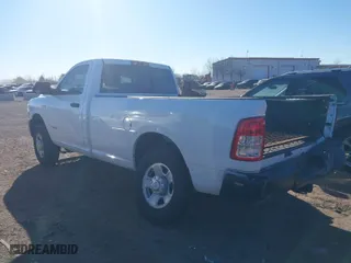 2019 Ram 2500 Tradesman with VIN 3C6MR5AJ0KG643448, listed as a IAAI auction lot 41281882 with 65,536 mi miles. Bid and sale history available at carsss.com. Image 3.