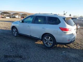 2014 Nissan Pathfinder Platinum with VIN 5N1AR2MM9EC676855, listed as a IAAI auction lot 41450200 with 142,322 mi miles and . Bid and sale history available at DreamBid. Image 3.