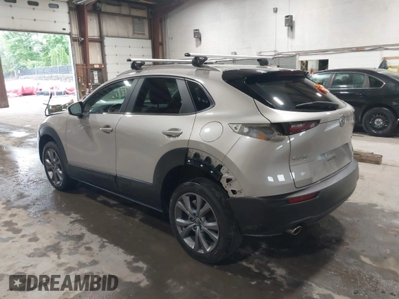 2024 Mazda CX-30 S Preferred with VIN 3MVDMBCM6RM609392, listed as a IAAI auction lot 42519708 with 40,757 mi miles and . Bid and sale history available at DreamBid. Image 3.