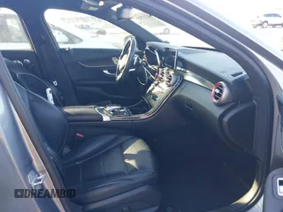 2015 Mercedes-Benz C-Class C 400 with VIN 55SWF6GB7FU018295, listed as a IAAI auction lot 41217523 with 120,822 mi miles. Bid and sale history available at carsss.com. Image 5.