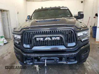2024 Ram 2500 Power Wagon z VIN 3C6TR5EJ8RG130481, wystawiony jako Copart lot #57810265 z przebiegiem 34 070 mil mil oraz Szkoda całkowita • Salvage title. Historia ofert i sprzedaży dostępna na DreamBid. Obrazek 5.