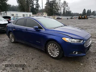 2016 Ford Fusion SE Hybrid with VIN 3FA6P0LU8GR343207, listed as a Copart auction lot 84234924 with 143,601 mi miles and Salvage title. Bid and sale history available at DreamBid. Image 4.