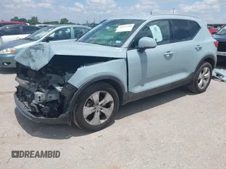 2019 Volvo XC40 Momentum with VIN YV4162UKXK2127207, listed as a IAAI auction lot 42221248 with 44,149 mi miles and . Bid and sale history available at DreamBid. Image 18.