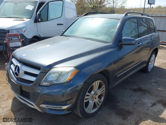 2015 Mercedes-Benz GLK-Class GLK 350 with VIN WDCGG5HB7FG426257, listed as a IAAI auction lot 41928199 with 240,000 mi miles. Bid and sale history available at carsss.com. Image 17.