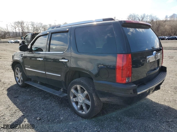 2007 Cadillac Escalade with VIN 1GYFK63867R419852, listed as a Copart auction lot 51124295 with 167,293 mi miles and Clean Title. Bid and sale history available at carsss.com. Image 2.