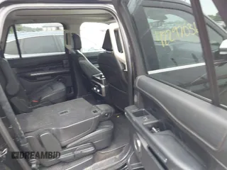 2018 Ford Expedition Max Platinum с VIN 1FMJK1MT2JEA53694, выставлен на аукционе IAAI как лот 42297036 с пробегом 70 239 миль миль и . История ставок и продаж доступна на DreamBid. Изображение 8.