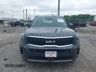 2022 Kia Telluride S with VIN 5XYP64HC0NG318575, listed as a IAAI auction lot 42607732 with 10,422 mi miles and . Bid and sale history available at DreamBid. Image 13.