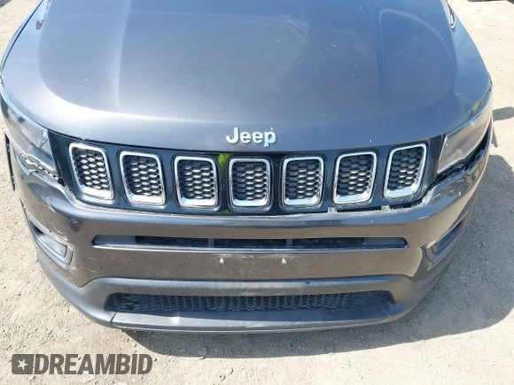 2019 Jeep Compass Latitude with VIN 3C4NJDBB8KT729491, listed as a IAAI auction lot 42489691 with 73,022 mi miles and . Bid and sale history available at DreamBid. Image 18.