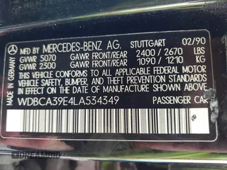 1990 Mercedes-Benz 560 with VIN WDBCA39E4LA534349, listed as a IAAI auction lot 42201056 with 211,470 mi miles and . Bid and sale history available at DreamBid. Image 9.