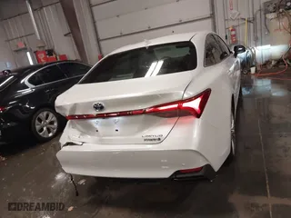 2020 Toyota Avalon Hybrid Limited with VIN 4T1D21FBXLU017732, listed as a IAAI auction lot 41159133 with 44,864 mi miles. Bid and sale history available at carsss.com. Image 16.