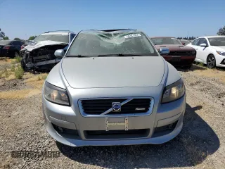 2009 Volvo C30 with VIN YV1MK672892145756, listed as a Copart auction lot 58327804 with 105,121 mi miles and Salvage Title. Bid and sale history available at DreamBid. Image 5.