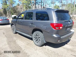 2011 Toyota Sequoia SR5 with VIN 5TDBY5G18BS048424, listed as a IAAI auction lot 41865211 with 213,381 mi miles. Bid and sale history available at carsss.com. Image 3.
