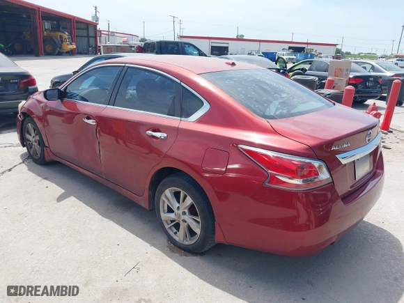 2015 Nissan Altima 2.5 with VIN 1N4AL3AP5FC434582, listed as a IAAI auction lot 42023732 with 180,576 mi miles. Bid and sale history available at carsss.com. Image 3.