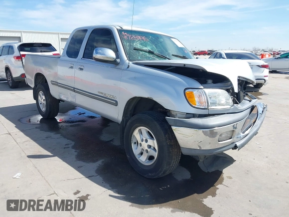 2000 Toyota Tundra SR5 with VIN 5TBRT3411YS070241, listed as a IAAI auction lot 41785990 with 204,276 mi miles and . Bid and sale history available at DreamBid. Image 1.