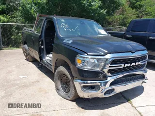 2022 Ram 1500 Big Horn z VIN 1C6RREBT9NN329007, wystawiony jako IAAI lot #42457658 z przebiegiem Nie podano mil oraz . Historia ofert i sprzedaży dostępna na DreamBid. Obrazek 1.
