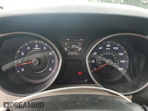 2015 Hyundai Elantra SE with VIN 5NPDH4AEXFH634911, listed as a Copart auction lot 62707805 with 133,676 mi miles and Salvage title. Bid and sale history available at DreamBid. Image 9.