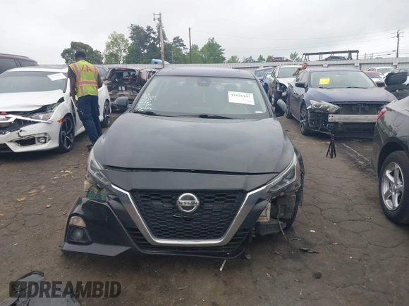 2019 Nissan Altima SV with VIN 1N4BL4DV4KC122929, listed as a IAAI auction lot 42126187 with 146,842 mi miles and . Bid and sale history available at DreamBid. Image 12.