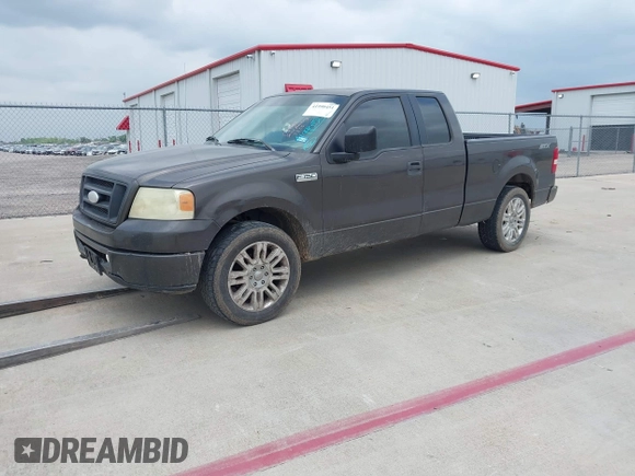 2006 Ford F-150 STX with VIN 1FTRX12W46KC84403, listed as a IAAI auction lot 41990451 with 243,606 mi miles. Bid and sale history available at carsss.com. Image 2.