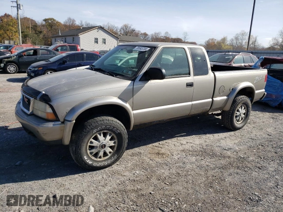 2002 GMC Sonoma SLS with VIN 1GTCT19W128177288, listed as a Copart auction lot 78593734 with 195,980 mi miles and Clean Title. Bid and sale history available at carsss.com. Image 1.