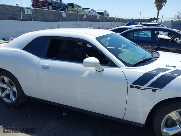 2014 Dodge Challenger R/T Plus with VIN 2C3CDYBT1EH176912, listed as a IAAI auction lot 41992990 with 113,687 mi miles. Bid and sale history available at carsss.com. Image 13.