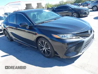2019 Toyota Camry LE z VIN 4T1B11HK1KU808348, wystawiony jako IAAI lot #41729407 z przebiegiem 109 394 mil mil oraz . Historia ofert i sprzedaży dostępna na DreamBid. Obrazek 1.