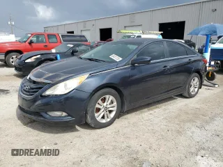 2013 Hyundai Sonata GLS z VIN 5NPEB4AC6DH650122, wystawiony jako Copart lot #60431315 z przebiegiem 175 947 mil mil oraz Czysty tytuł • Clean title. Historia ofert i sprzedaży dostępna na DreamBid. Obrazek 1.