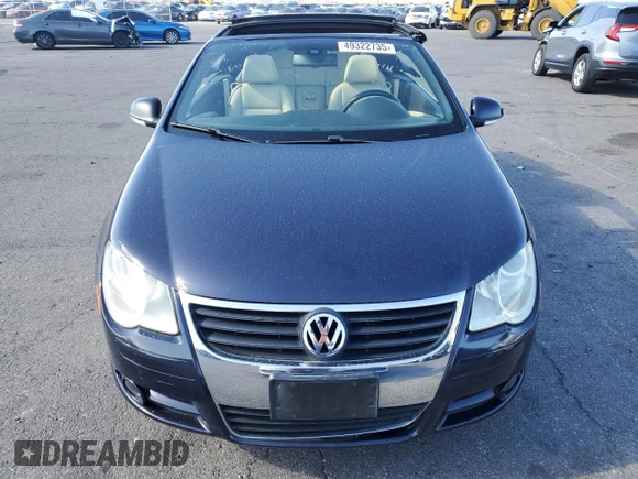 2007 Volkswagen Eos 2.0T with VIN WVWDA71F27V049675, listed as a Copart auction lot 49322735 with 106,678 mi miles and Salvage Title. Bid and sale history available at DreamBid. Image 5.