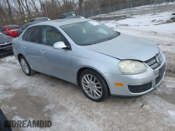 2008 Volkswagen Jetta Wolfsburg Edition with VIN 3VWRJ71K18M185744, listed as a IAAI auction lot 41389714 with 107,446 mi miles and . Bid and sale history available at DreamBid. Image 1.